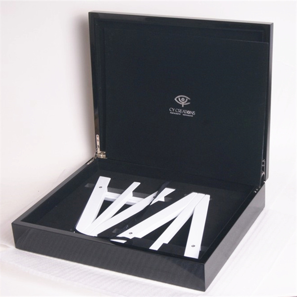 High glossy wooden box for photo frame