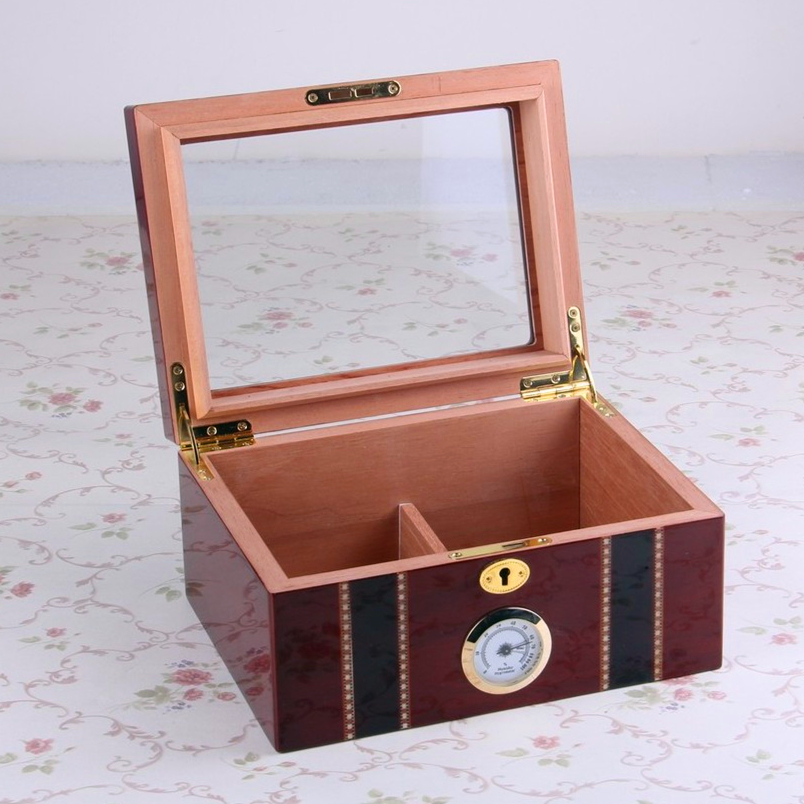 Piano finishing Cedar wood Cigar Box Humidor